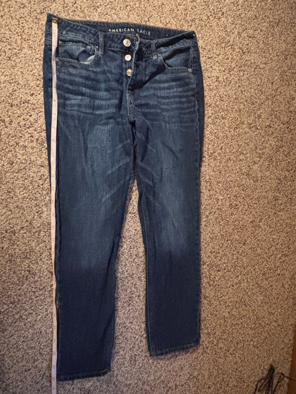 American Eagle Outfitters dark wash tomgilr High-Rise Button-Fly Jeans